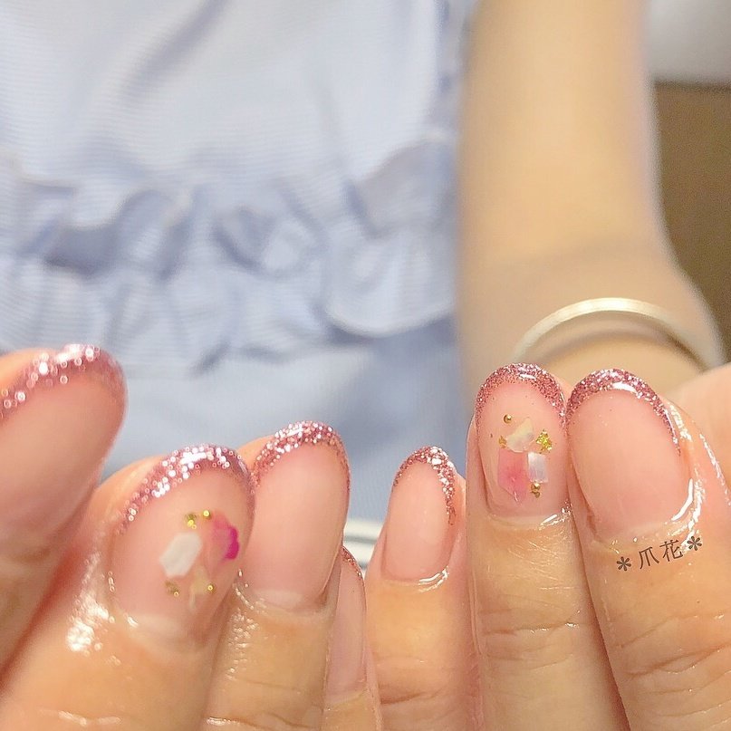 夏 オールシーズン 女子会 ハンド 変形フレンチ Nail Smile Hanaemiﾟ ﾟஐ美沙 のネイルデザイン No 346 ネイルブック