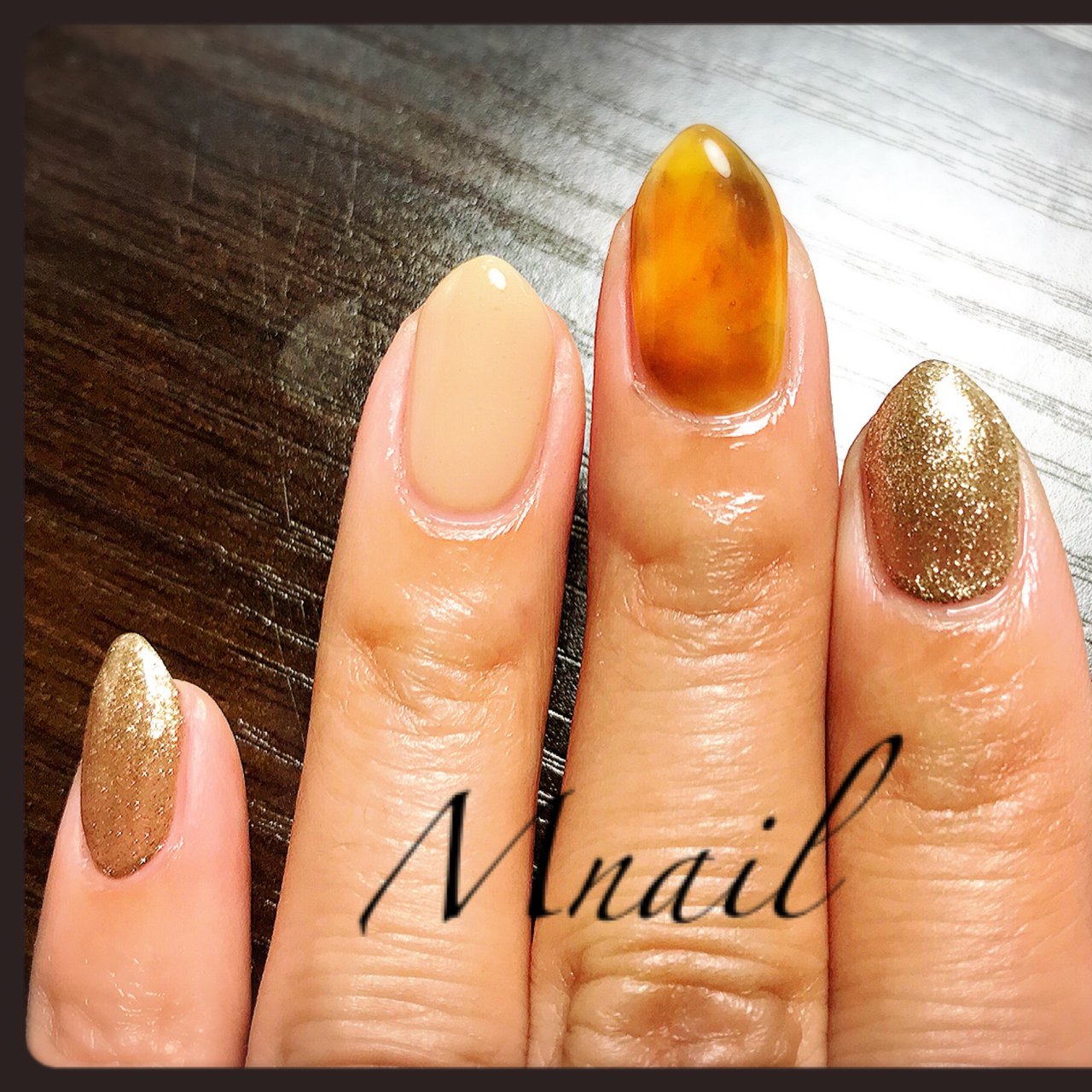 秋 オールシーズン ハンド ラメ べっ甲 Mnail Privatenailsalon のネイルデザイン No ネイルブック