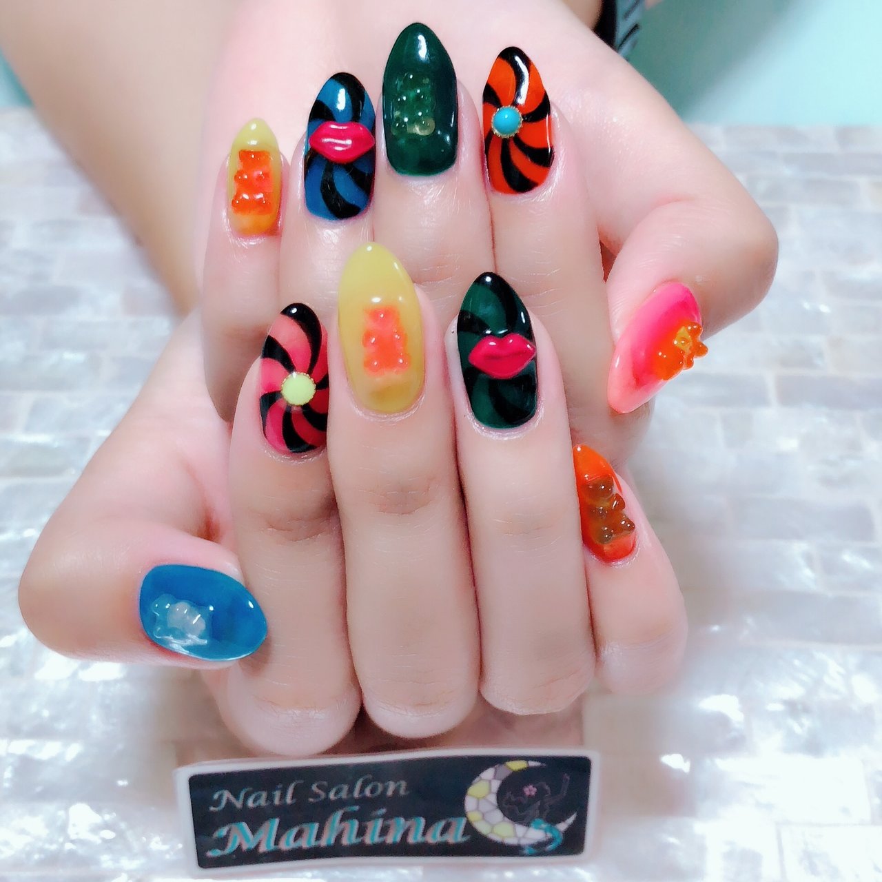 秋 ハロウィン ハンド ミディアム オレンジ Nailsalonmahinaのネイルデザイン No ネイルブック