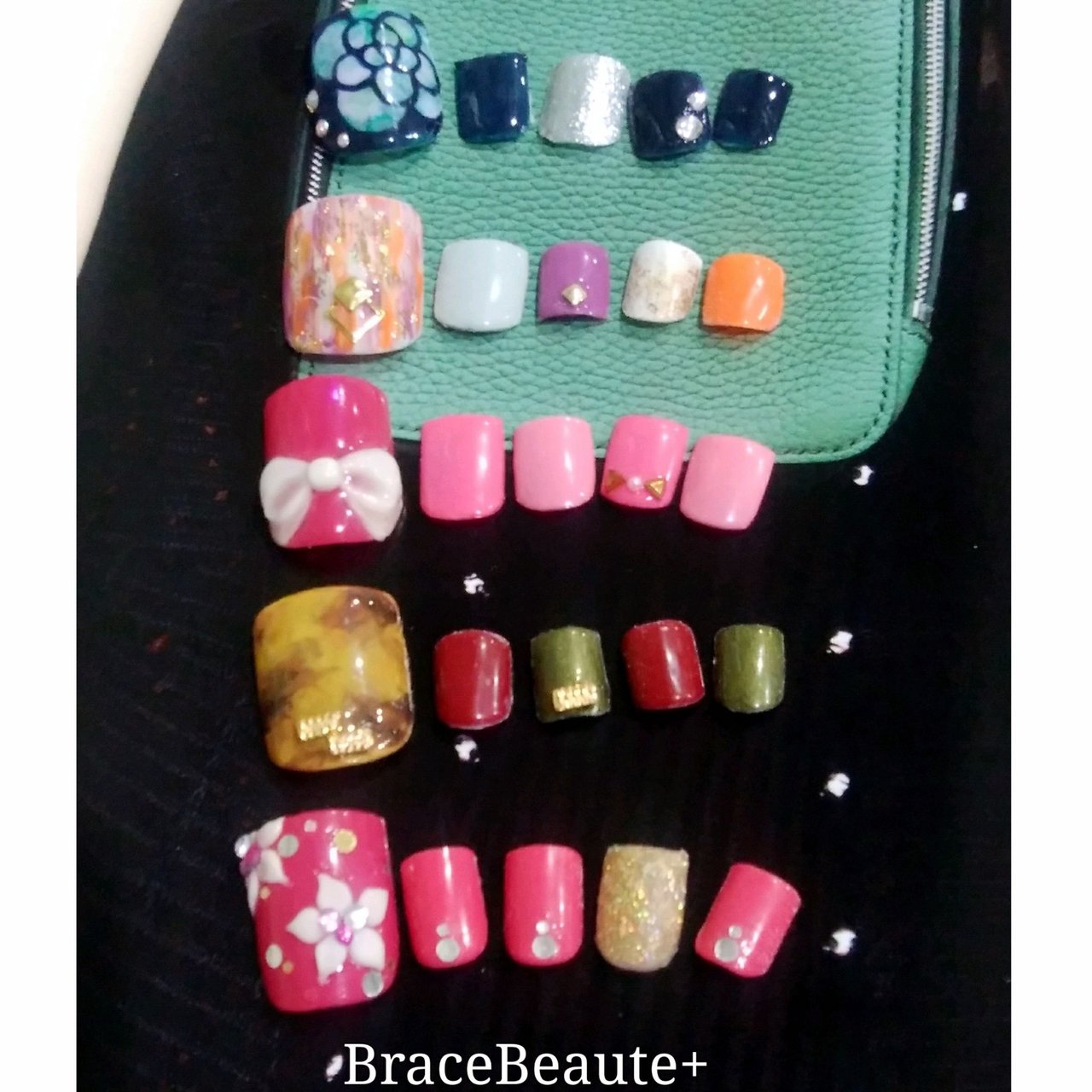 フットミディアムペディキュアネイルチップ Bracebeautetomoの