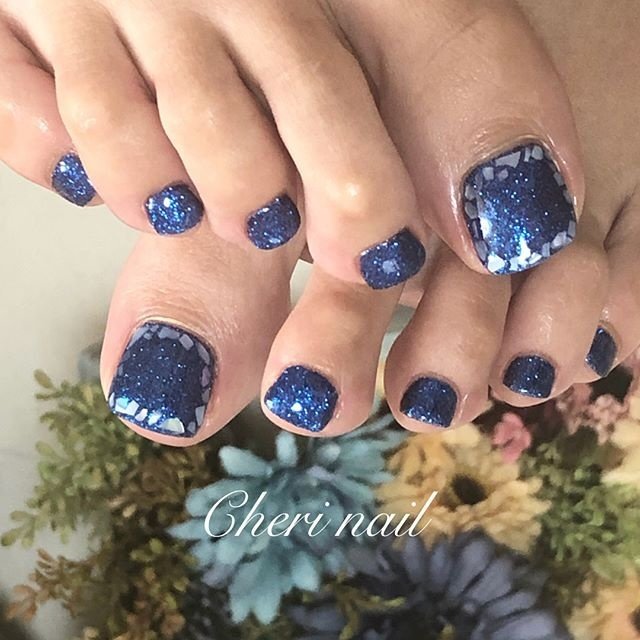 夏 フット シンプル ラメ ビジュー Cheri Nailのネイルデザイン No ネイルブック