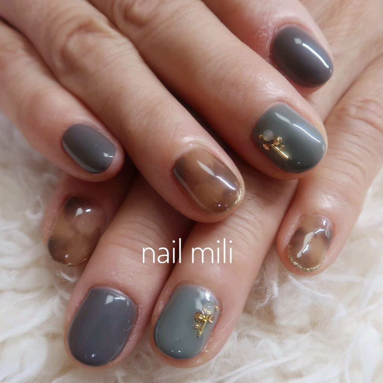 秋 冬 女子会 ハンド ワンカラー Nail Miliのネイルデザイン No ネイルブック