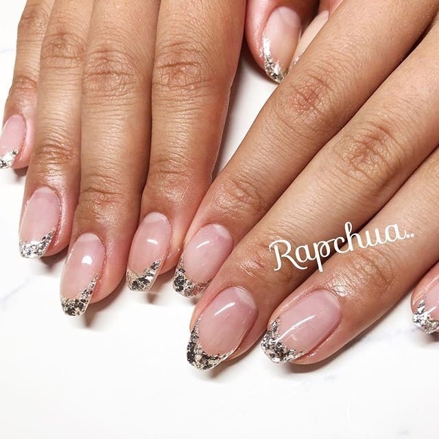 フレンチ ホログラム ラメ ワンカラー ベージュ Arichan01のネイルデザイン No ネイルブック