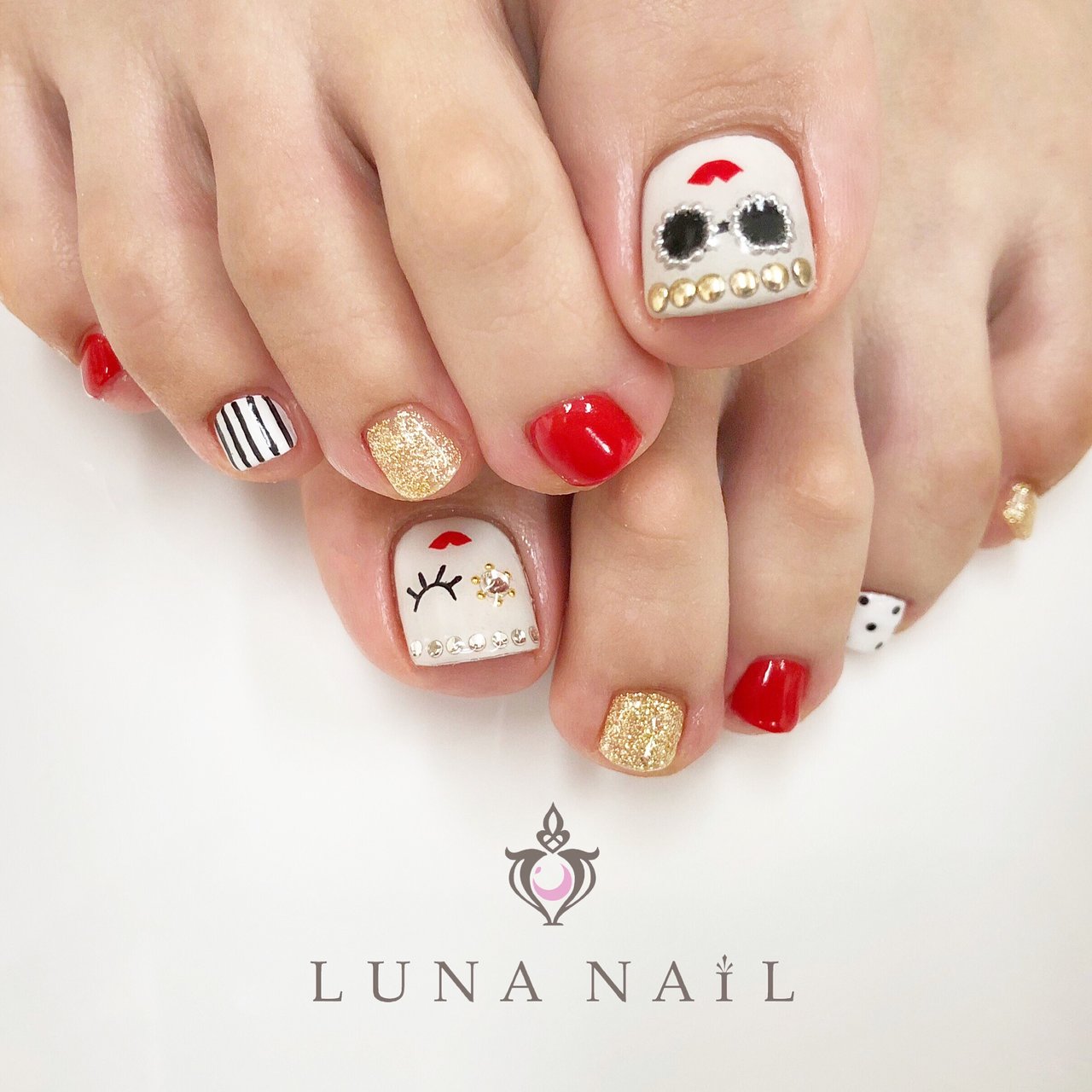 秋 冬 オールシーズン パーティー フット Luna Nail のネイルデザイン No ネイルブック