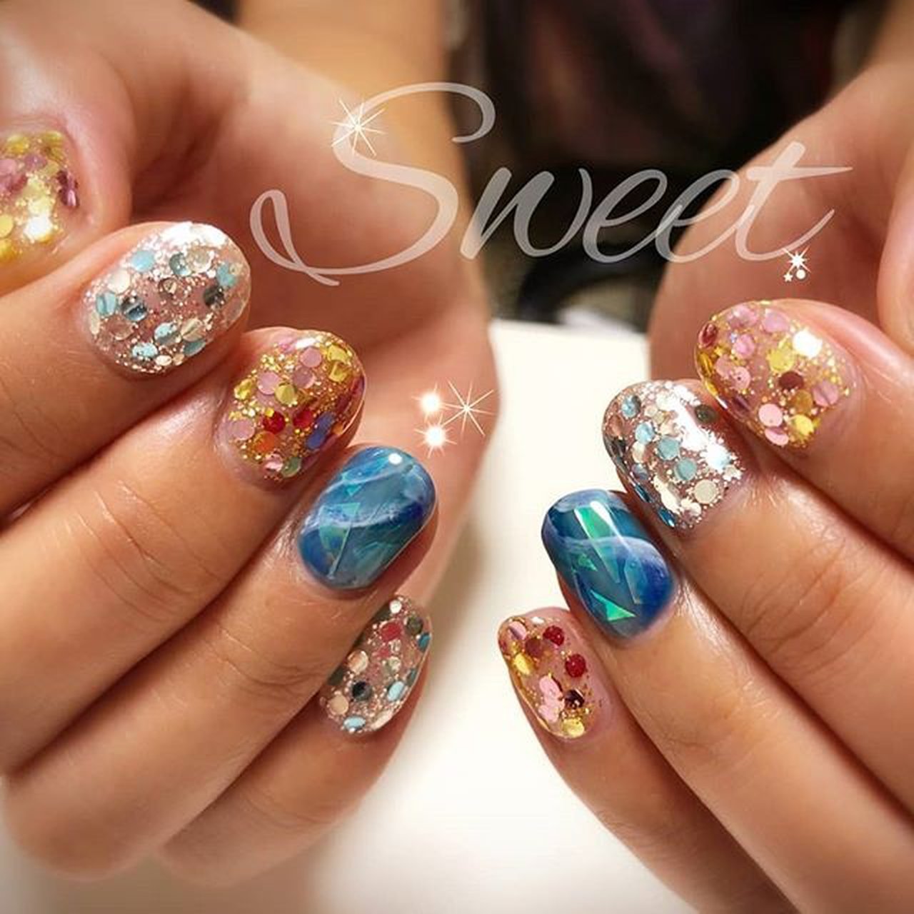 夏 ハンド ホログラム ショート ジェルネイル Sweet Yokoのネイルデザイン No ネイルブック