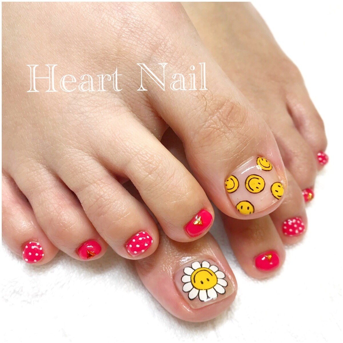 夏 オールシーズン デート 女子会 フット Heart Nailのネイルデザイン No ネイルブック