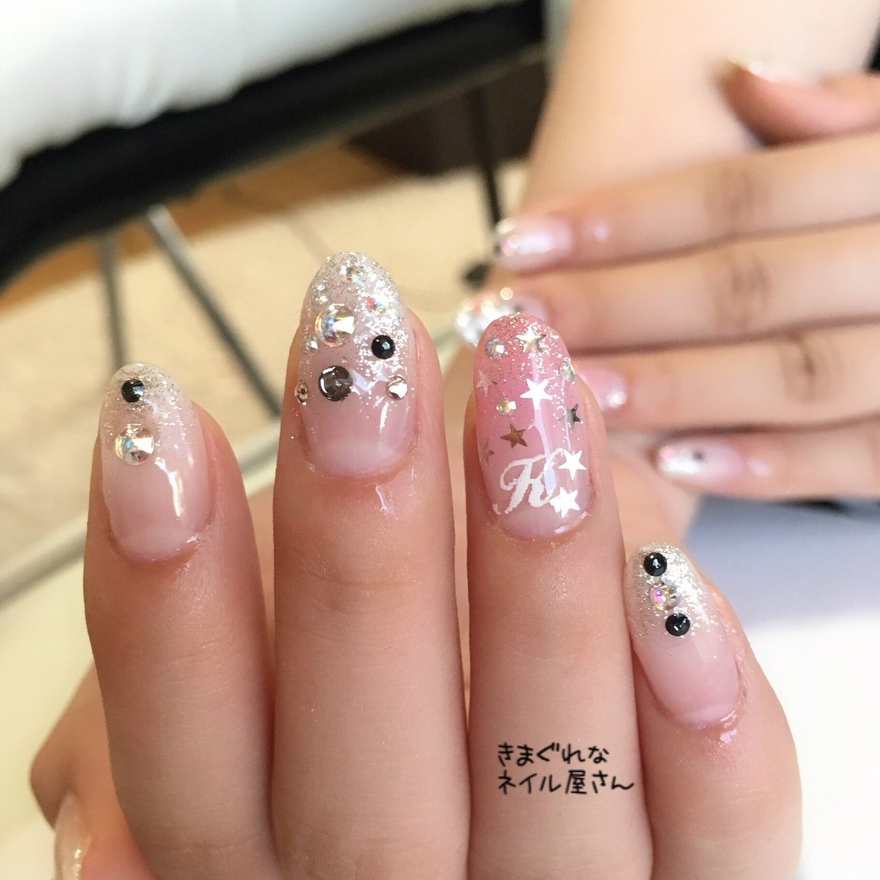 夏 秋 オフィス デート ハンド きまぐれなネイル屋さんのネイルデザイン No ネイルブック