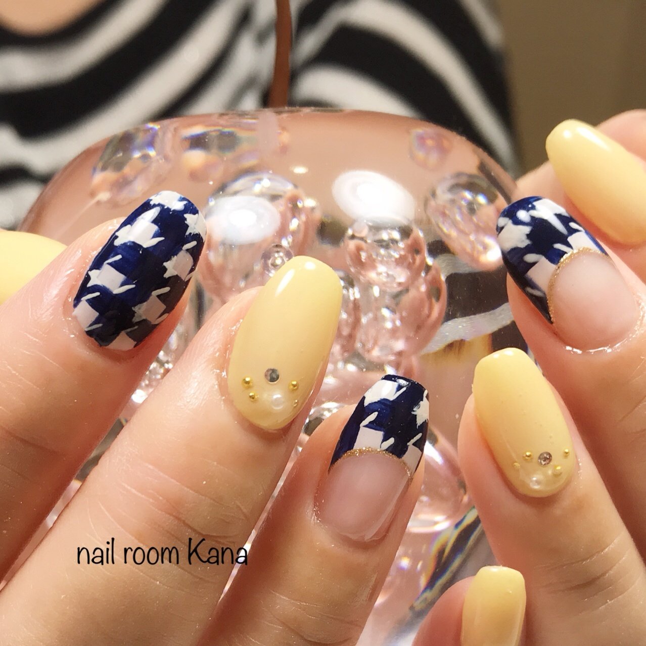 秋 冬 ワンカラー 千鳥柄 ロング Nail Room Kanaのネイルデザイン No ネイルブック