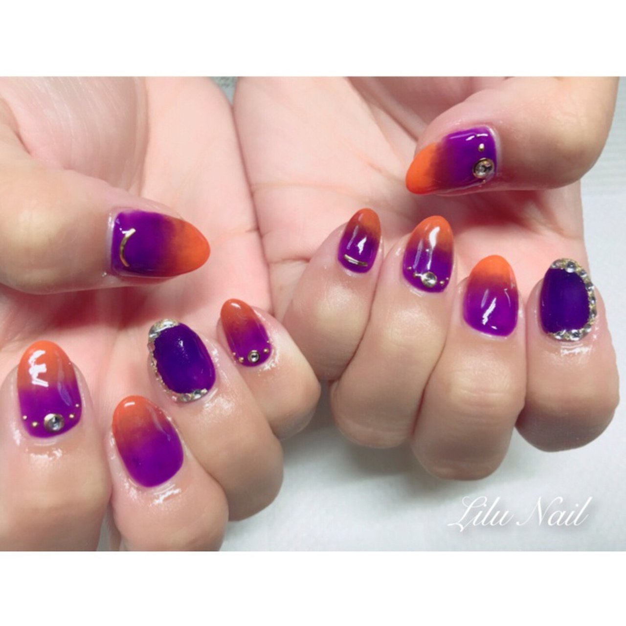 秋 ハロウィン ハンド グラデーション オレンジ Nail Salon Re L Riho のネイルデザイン No ネイルブック