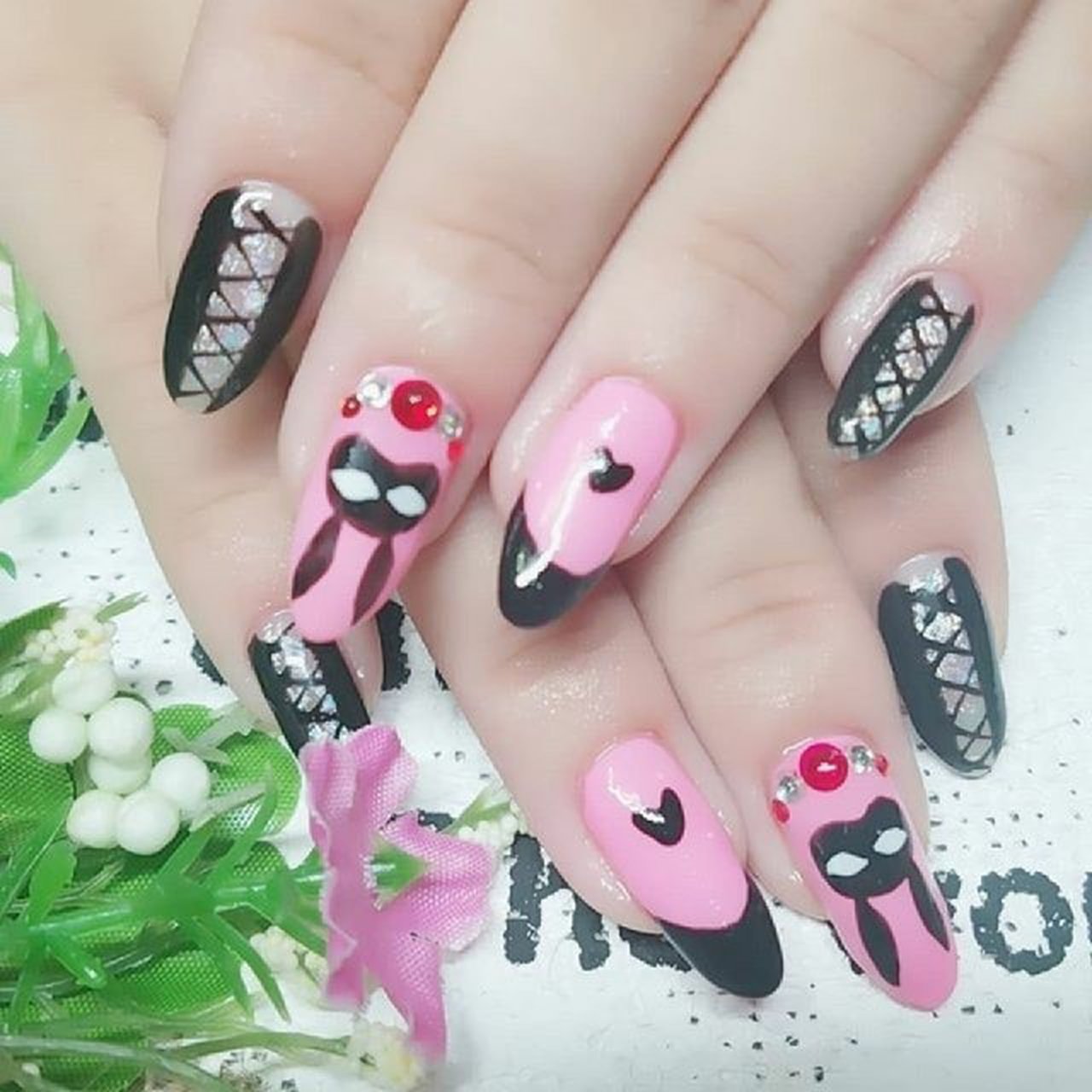 フレンチ ピンク ブラック ジェルネイル お客様 佐々木恭光のネイルデザイン No ネイルブック