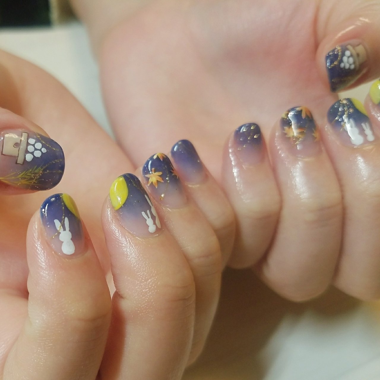 秋 冬 デート 女子会 グラデーション Nail Kitchen Momo Hal のネイルデザイン No ネイルブック