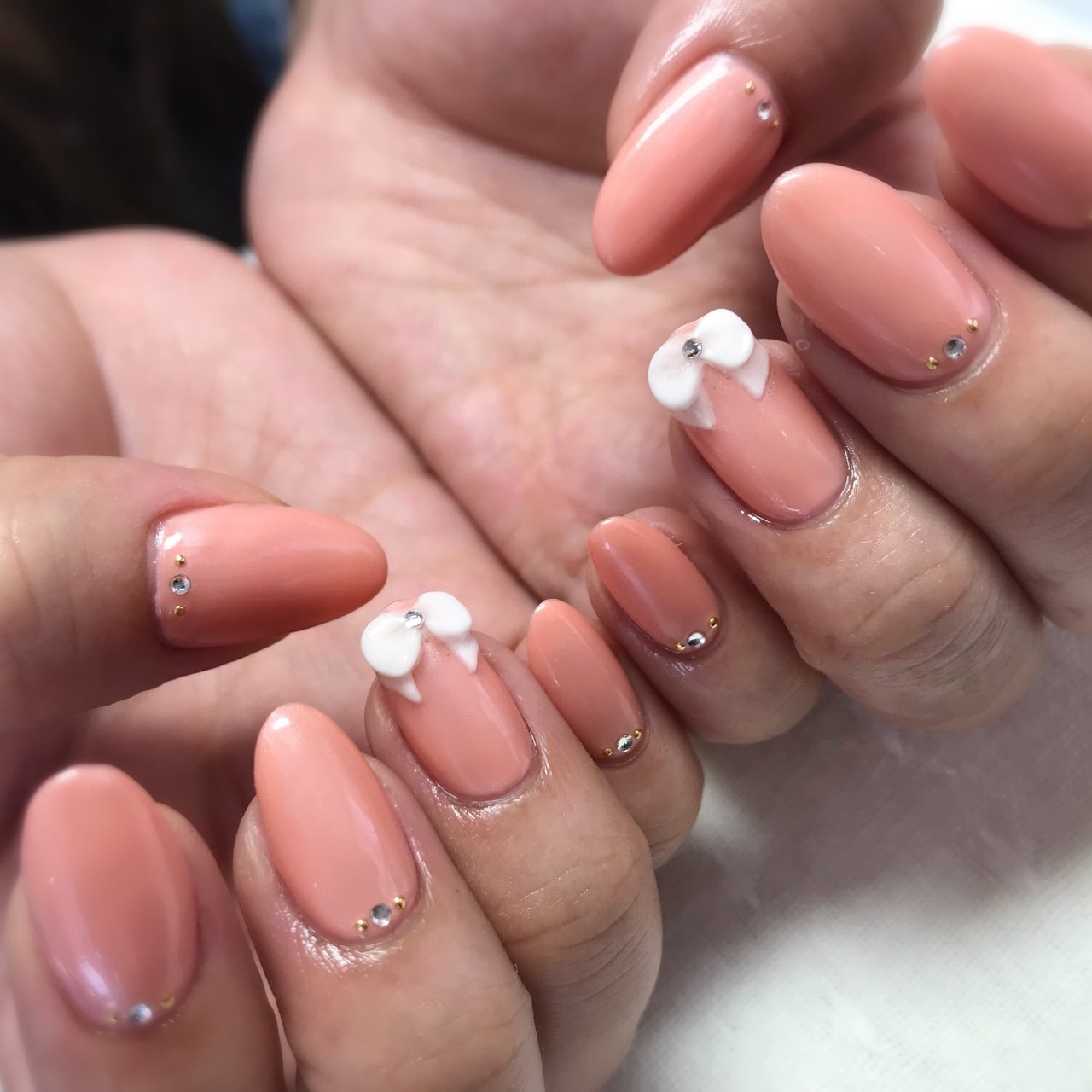 秋 オールシーズン ワンカラー 3d リボン Nail Hisuiのネイルデザイン No ネイルブック