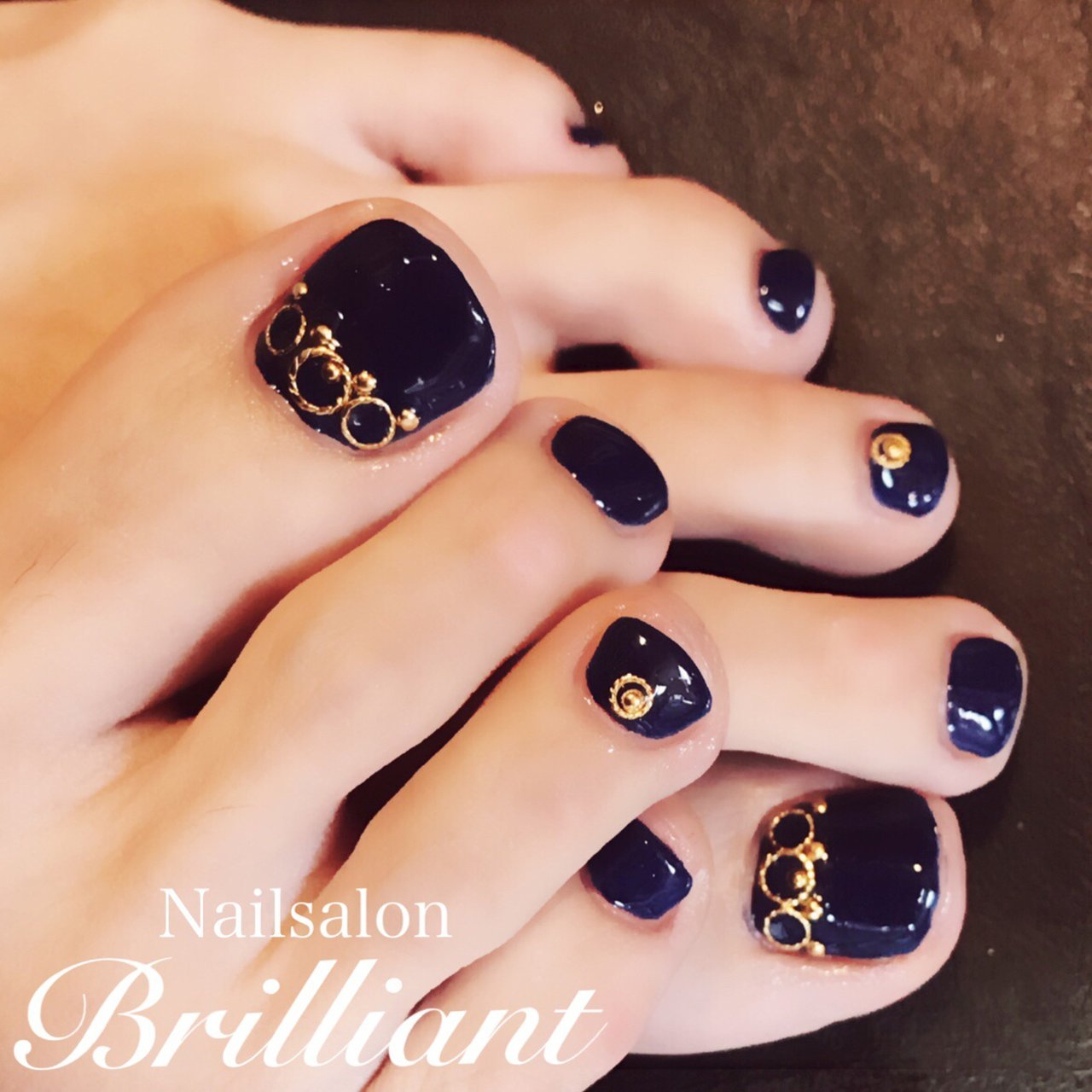 秋 オールシーズン デート 女子会 フット Nailsalonbrilliantのネイルデザイン No ネイルブック