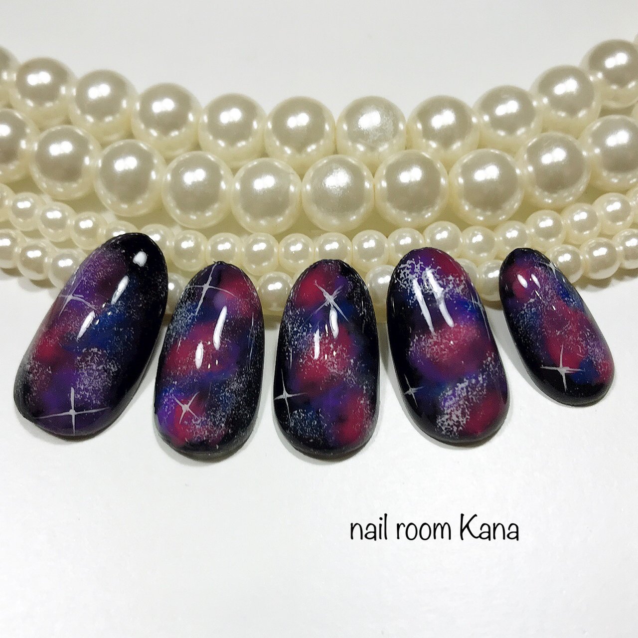 秋 冬 オールシーズン ギャラクシー ブラック Nail Room Kanaのネイルデザイン No ネイルブック