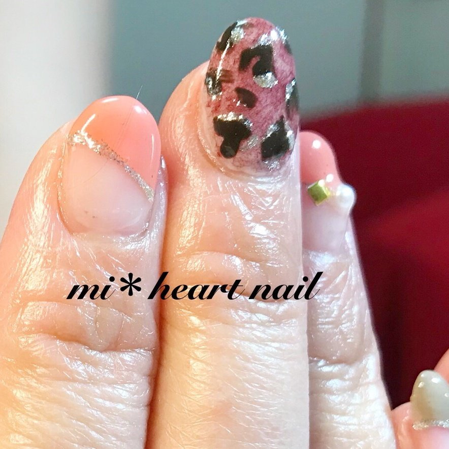 秋 オールシーズン ハンド 変形フレンチ レオパード Mi Heart Nailのネイルデザイン No ネイルブック