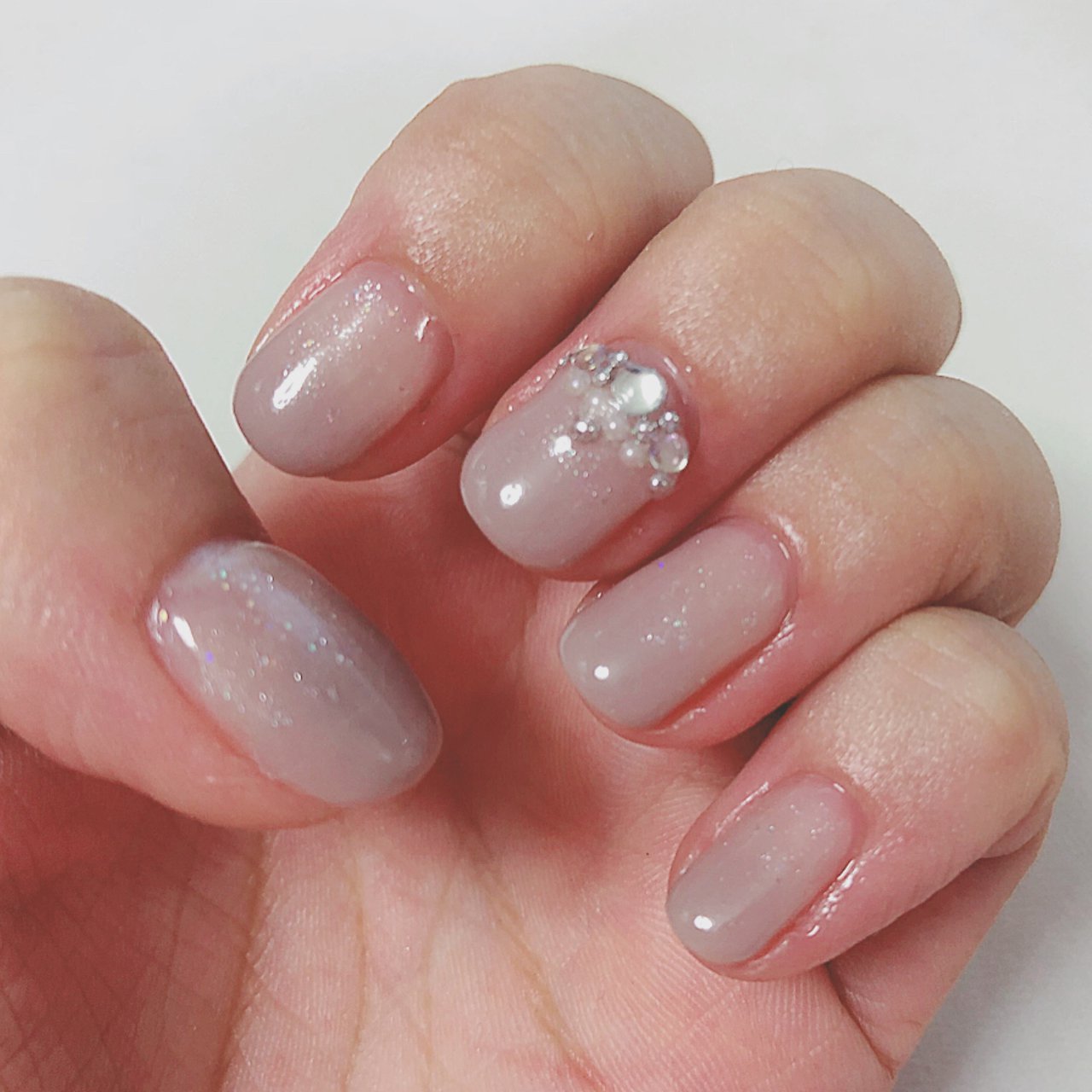ハンド グラデーション グレージュ グレー ジェルネイル Coronnailのネイルデザイン No ネイルブック