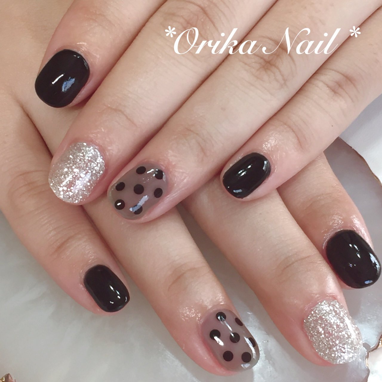 オールシーズン/シンプル/ホログラム/ラメ/ワンカラー - nail chakiの