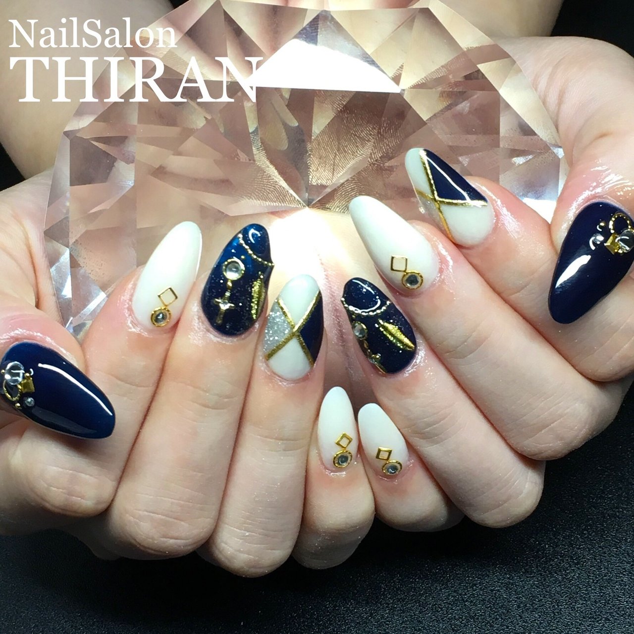 秋 冬 クリスマス 女子会 ハンド Nailsalon Thiranのネイルデザイン No ネイルブック