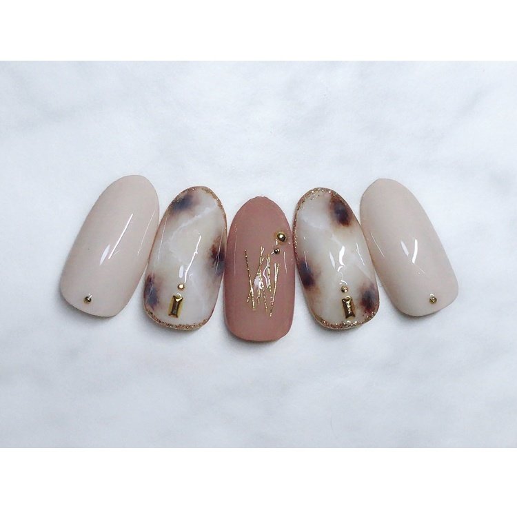 秋 冬 ハンド 大理石 べっ甲 Min Nail のネイルデザイン No 3558703 ネイルブック