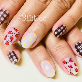 Shinee シャイニー 谷塚のネイルサロン ネイルブック