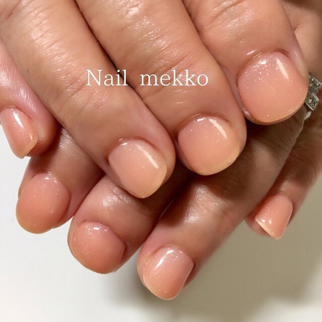 シンプル ラメ ワンカラー クリア ベージュ Nail Mekkoのネイルデザイン No ネイルブック