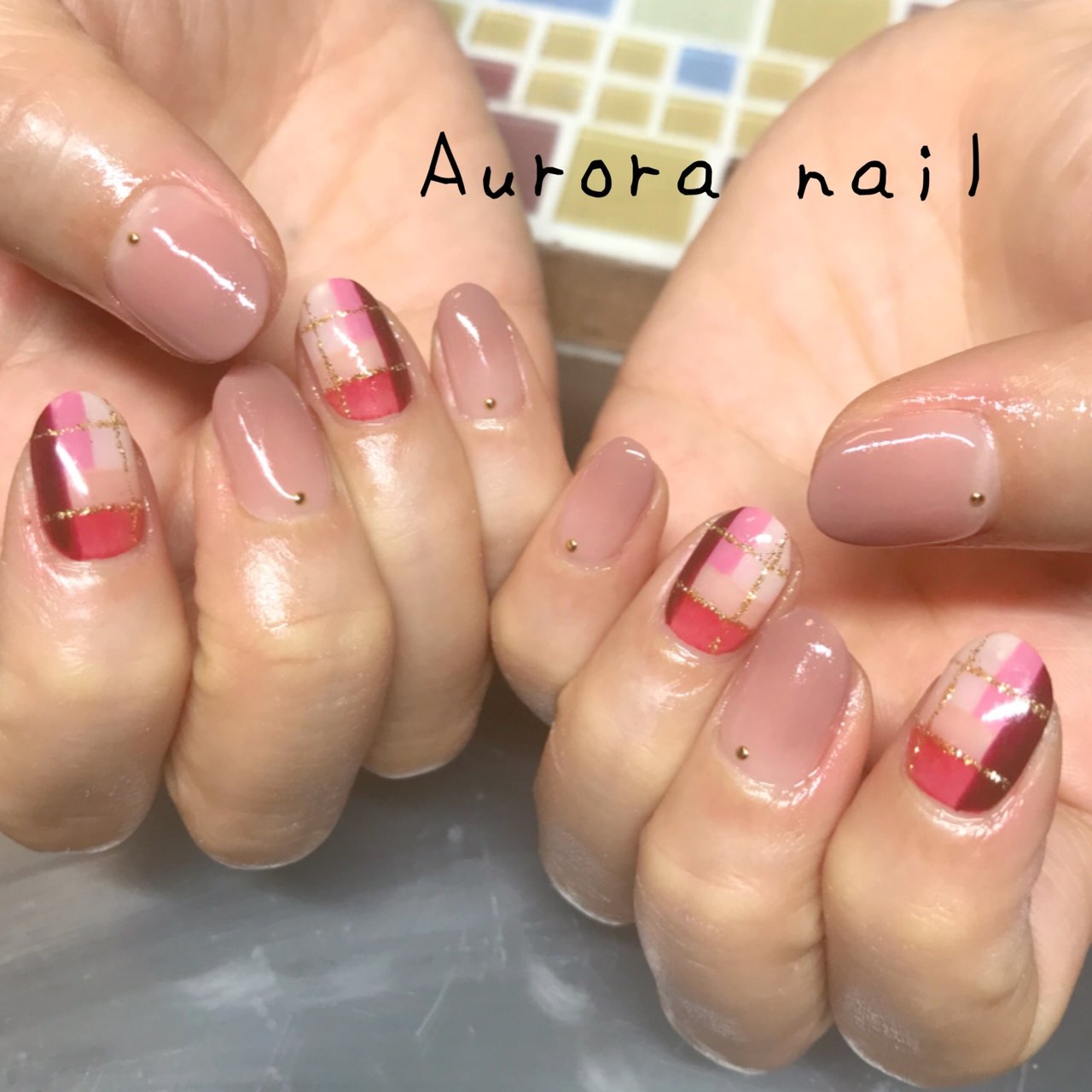 秋 冬 オールシーズン ハンド チェック こっそりビューティーネイルサロンauroraのネイルデザイン No ネイルブック