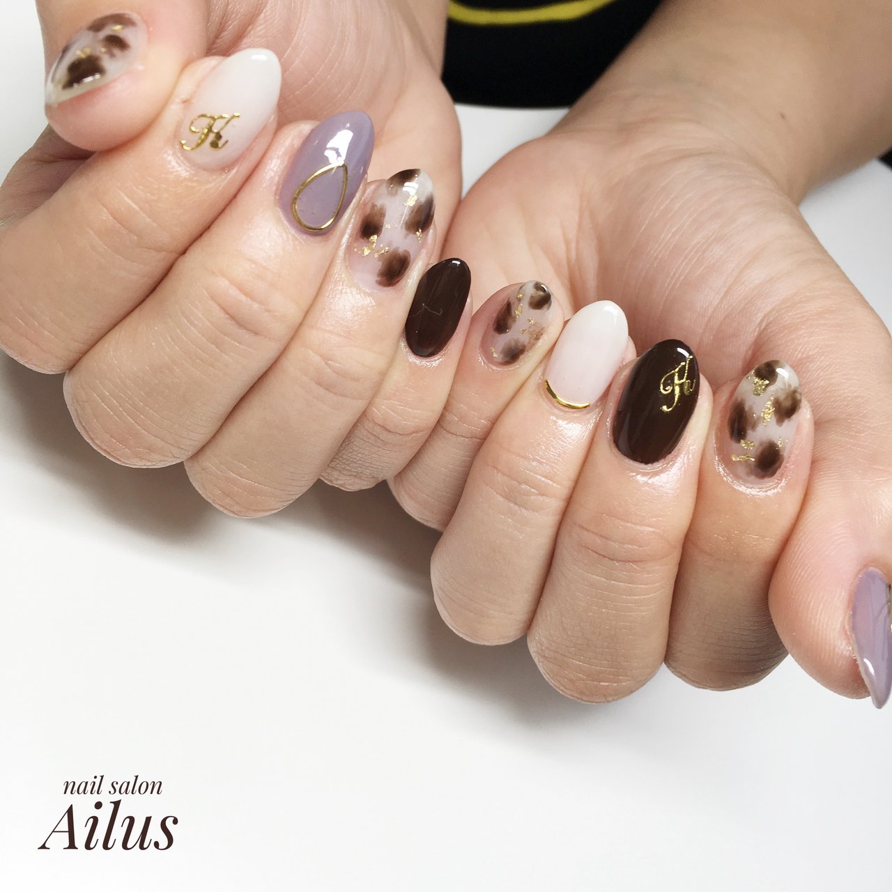 秋 冬 ハンド ワンカラー アニマル柄 Nail Salon Ailusのネイルデザイン No ネイルブック