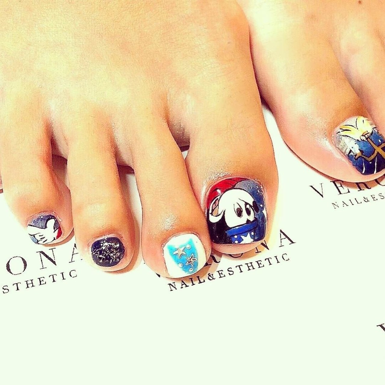 秋 冬 リゾート フット ワンカラー Veronaのネイルデザイン No ネイルブック