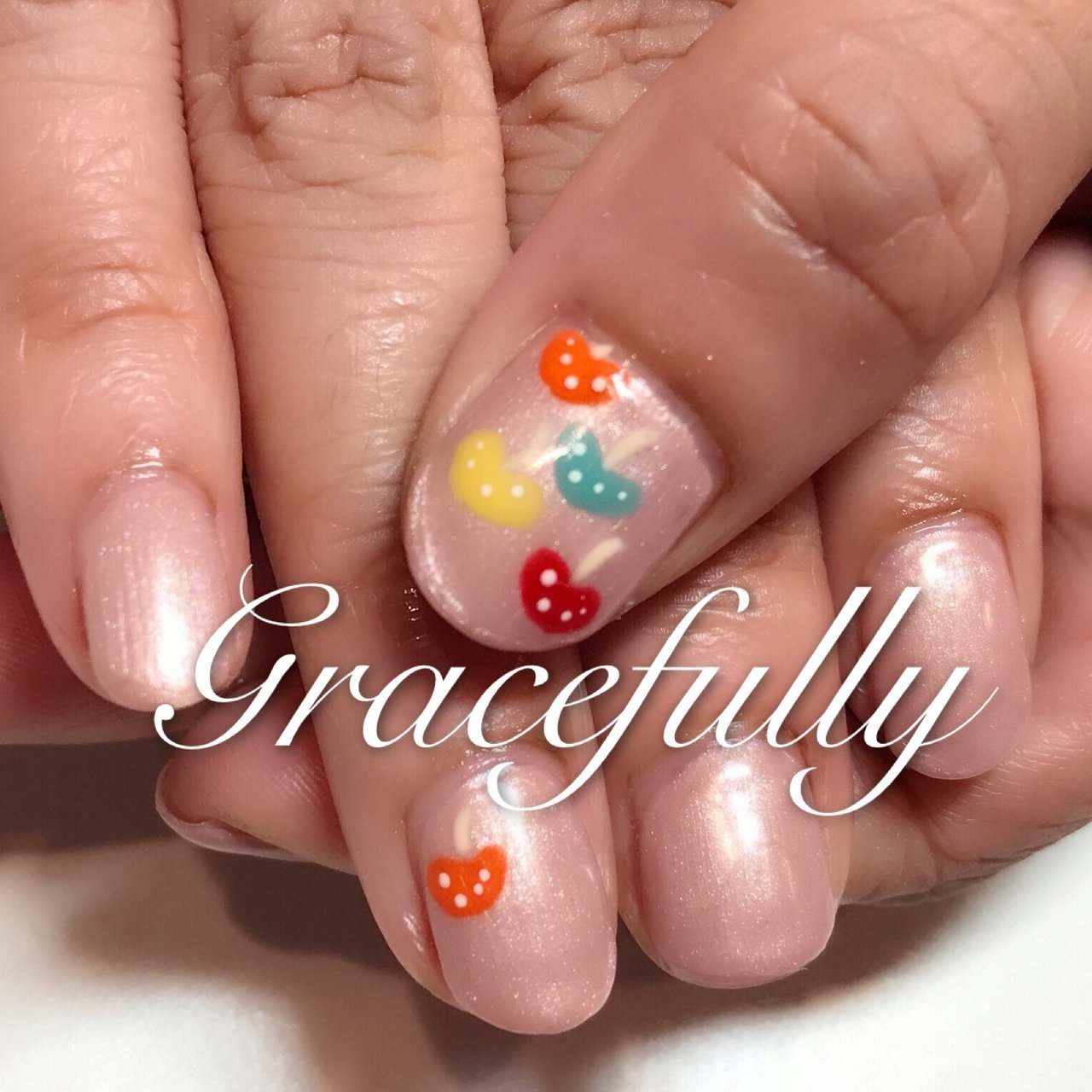 秋 オールシーズン ハンド ベージュ ジェル Gracefully ネイルサロン 都立大学のネイルデザイン No ネイルブック