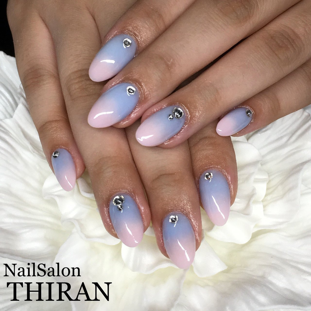 オールシーズン ライブ 女子会 ハンド シンプル Nailsalon Thiranのネイルデザイン No ネイルブック