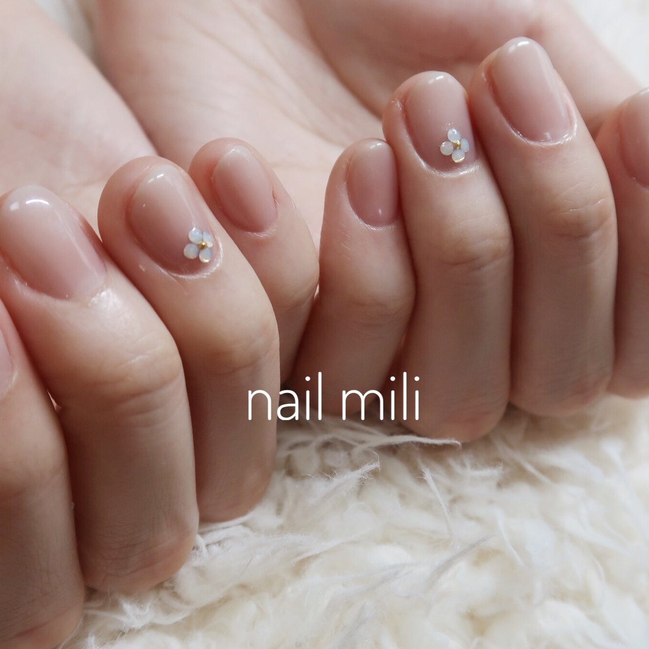 オールシーズン オフィス ブライダル ハンド シンプル Nail Miliのネイルデザイン No ネイルブック