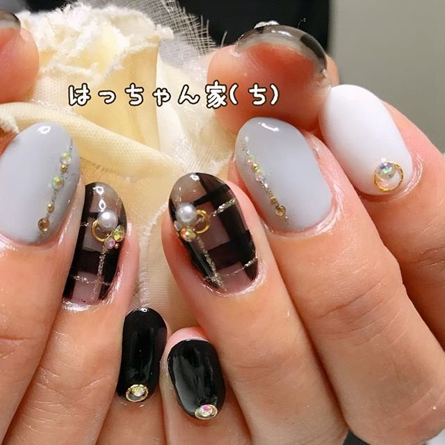 秋 冬 チェック シースルー ジェル はっちゃんのネイルデザイン No ネイルブック