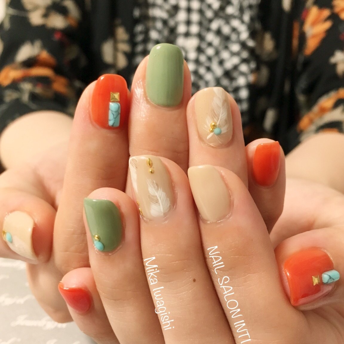 秋 冬 オールシーズン 旅行 ハンド Nailsalon Inti 岩岸美華 のネイルデザイン No ネイルブック