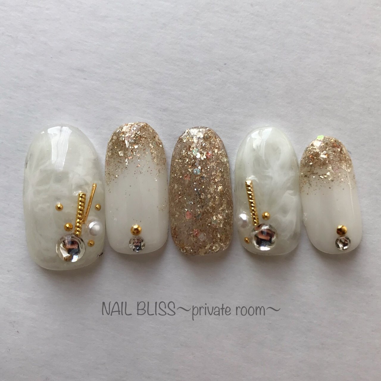 夏 オールシーズン ブライダル パーティー ハンド Nail Bliss Private Room のネイルデザイン No ネイル ブック