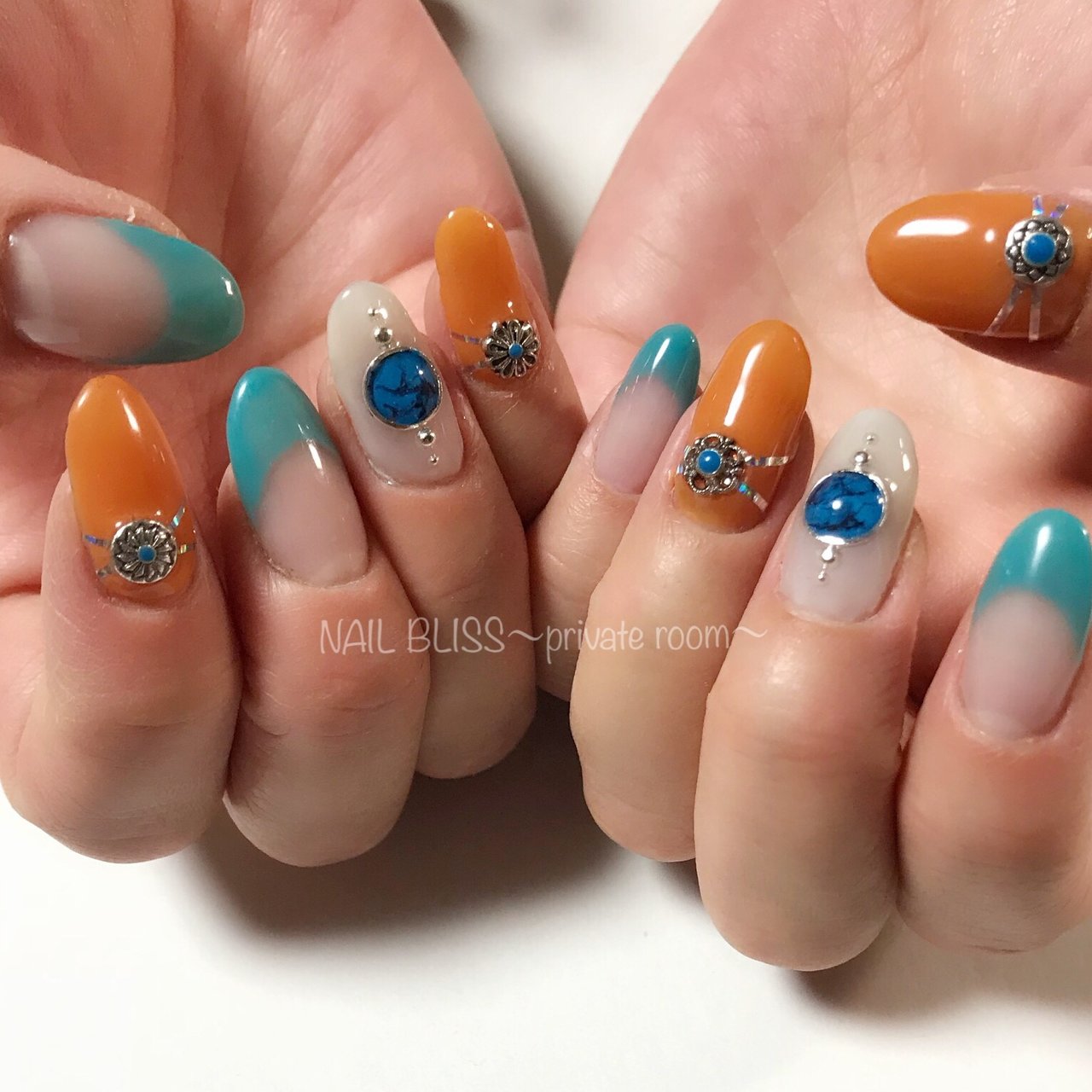 夏 秋 ハンド フレンチ エスニック Nail Bliss Private Room のネイルデザイン No ネイルブック