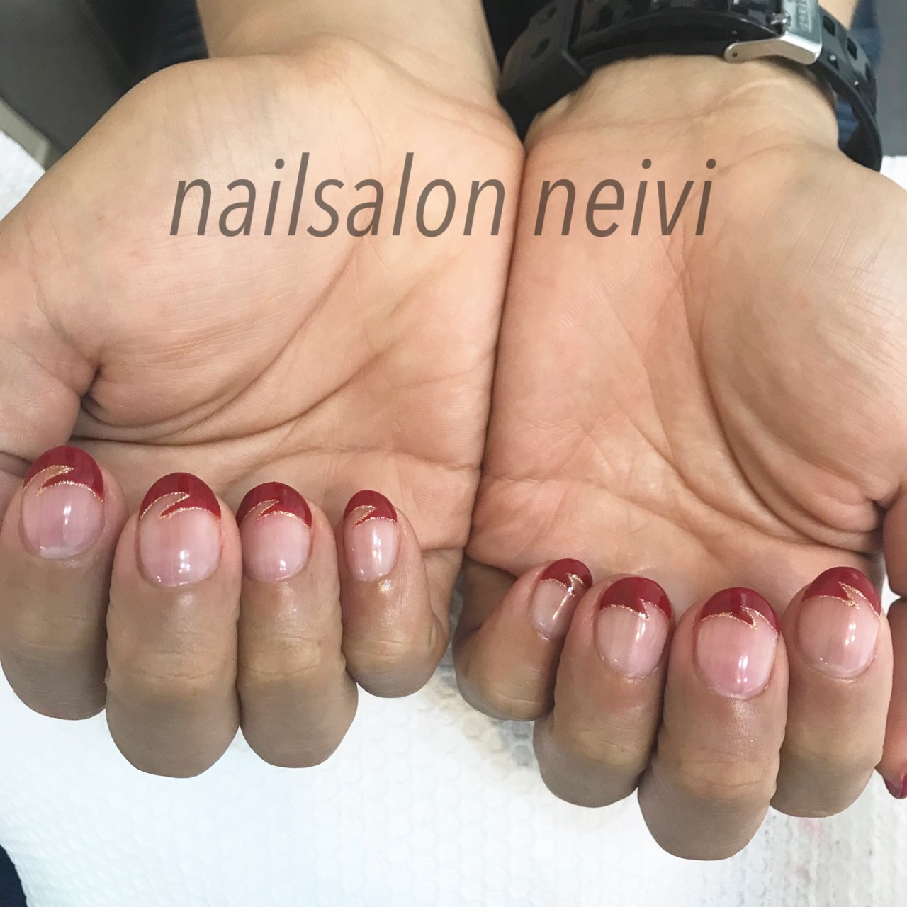 秋 ハンド 変形フレンチ ショート ボルドー Nailsalon Neivi 三好