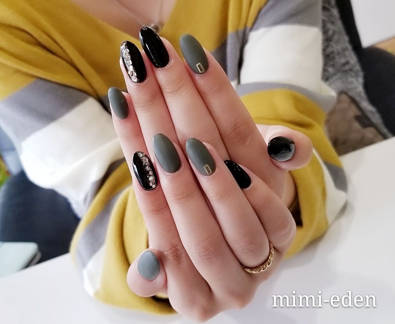 秋 冬 成人式 ライブ ハンド Nail Mimiedenのネイルデザイン No 3586691 ネイルブック