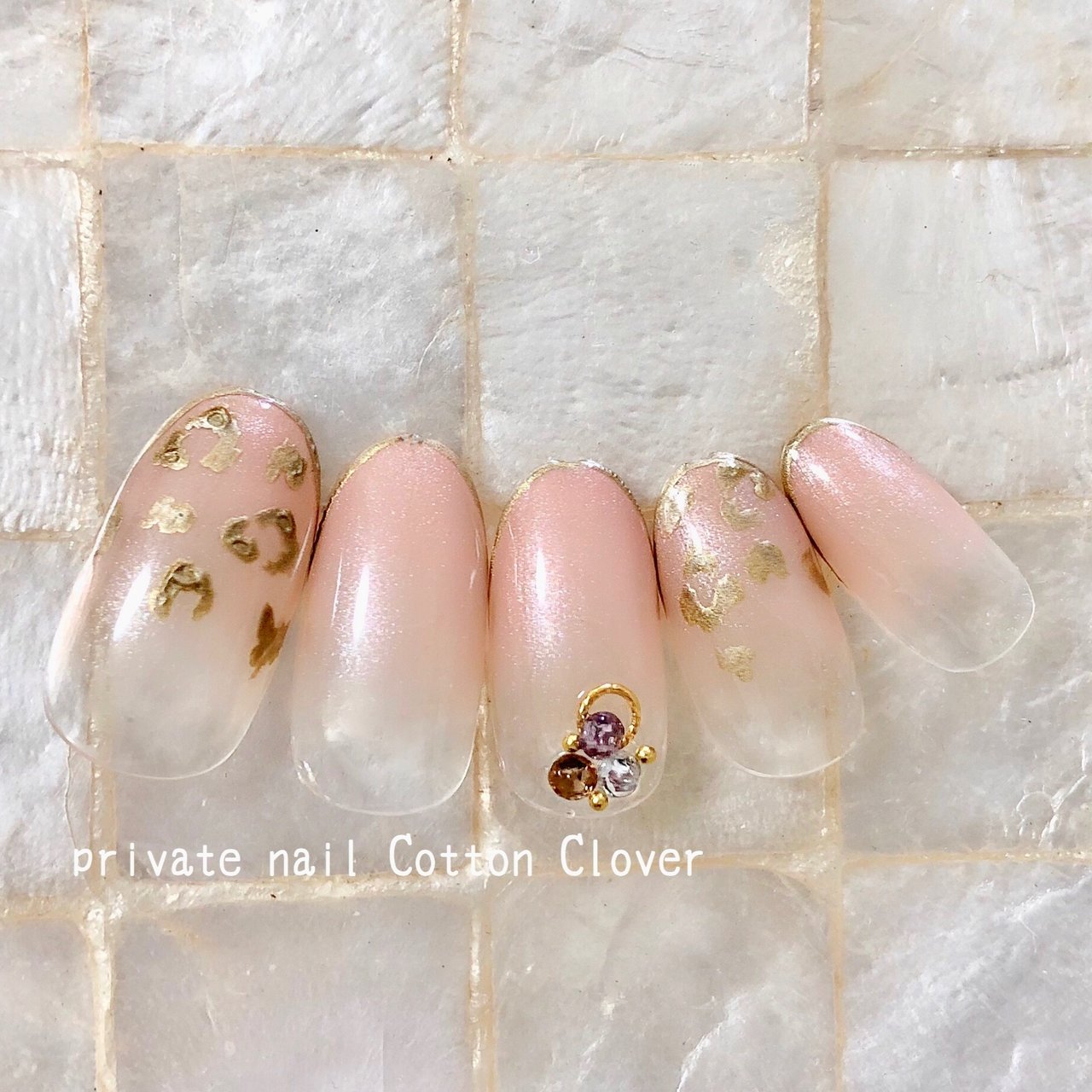 秋 オフィス 女子会 ハンド グラデーション Private Nail Cony 八戸ノ里ネイルのネイルデザイン No 350 ネイル ブック