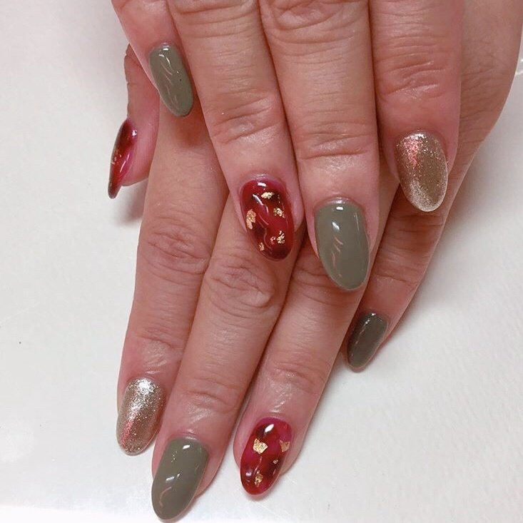 秋 冬 ハンド べっ甲 ミディアム Eri Nayaのネイルデザイン No ネイルブック