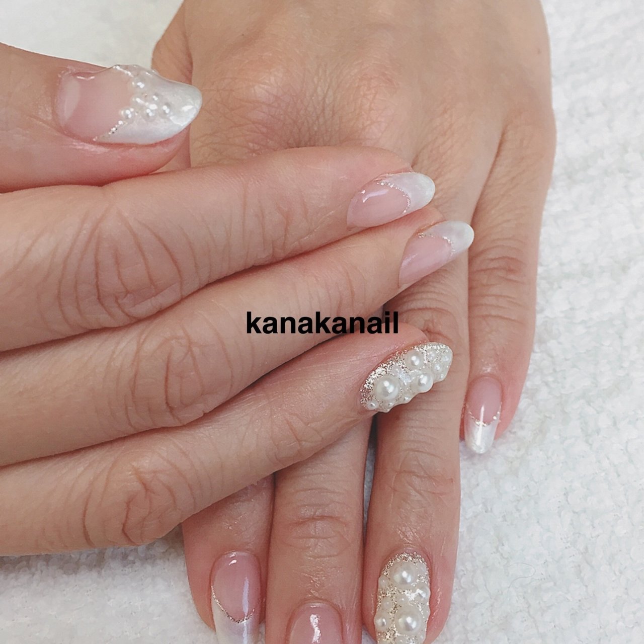 ハンド 変形フレンチ パール ホワイト ジェル Kanakaのネイルデザイン No 3603823 ネイルブック