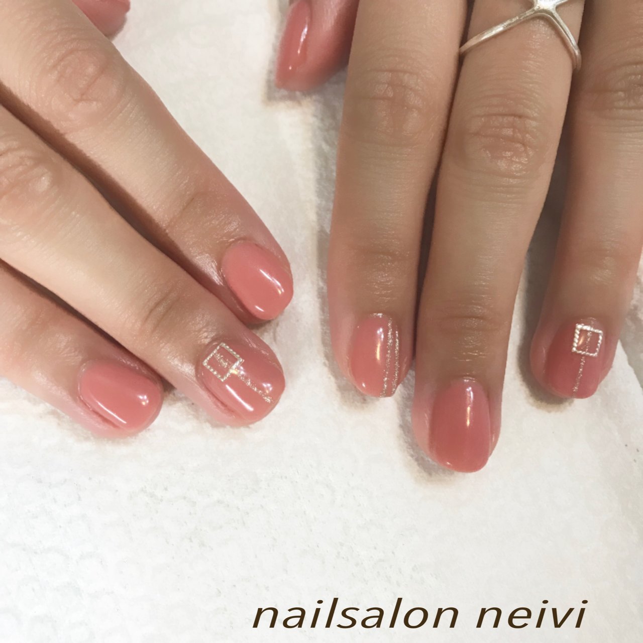 オールシーズン オフィス パーティー 女子会 ハンド Nailsalon Neiviのネイルデザイン No ネイルブック