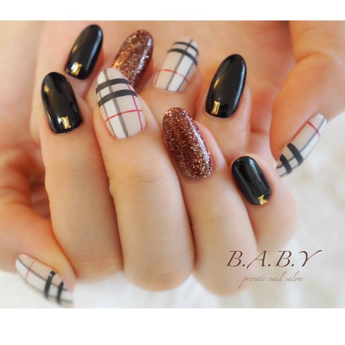 秋 冬 ハンド チェック ミディアム B A B Y Nail Emiのネイルデザイン No ネイルブック