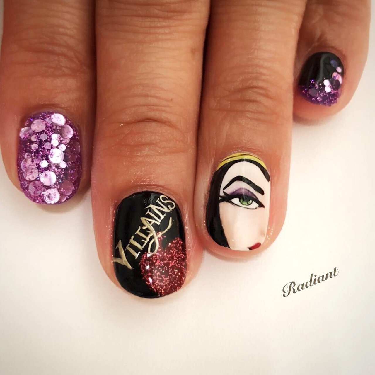 ハロウィン ハンド ホログラム キャラクター 3d Radiantのネイルデザイン No ネイルブック