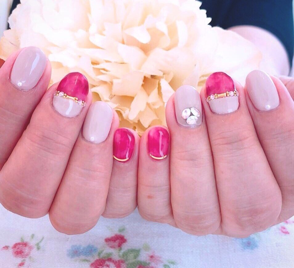 秋 冬 クリスマス パーティー ハンド Cherie Me Nail のネイルデザイン No ネイルブック