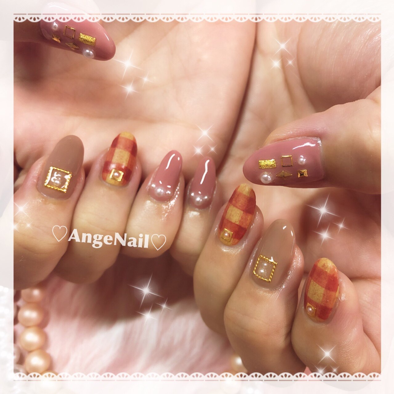 秋 冬 ハンド チェック ベージュ Angenailのネイルデザイン No ネイルブック