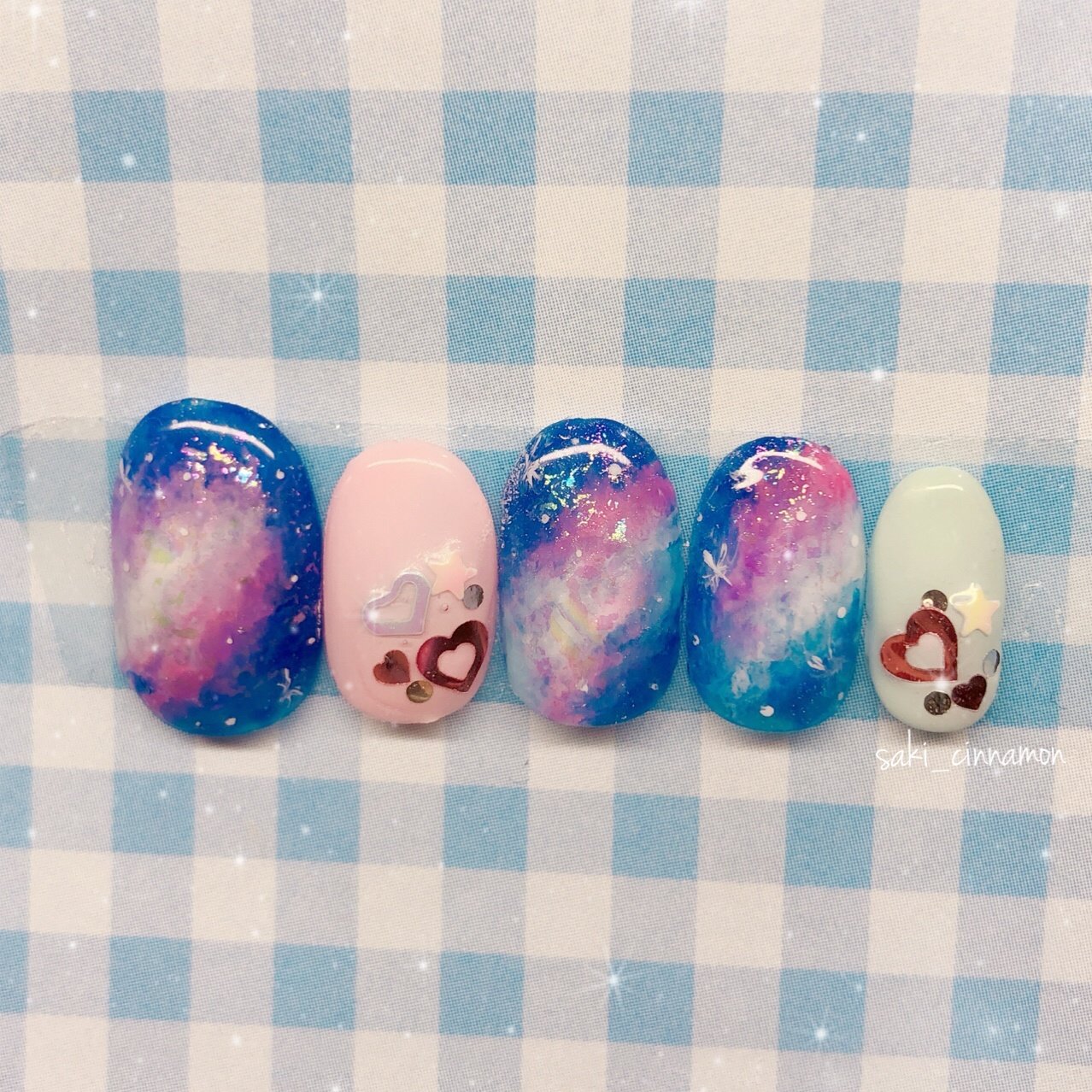 ハート マーブル オーロラ ピンク 水色 Saki Cinnamonのネイルデザイン No ネイルブック