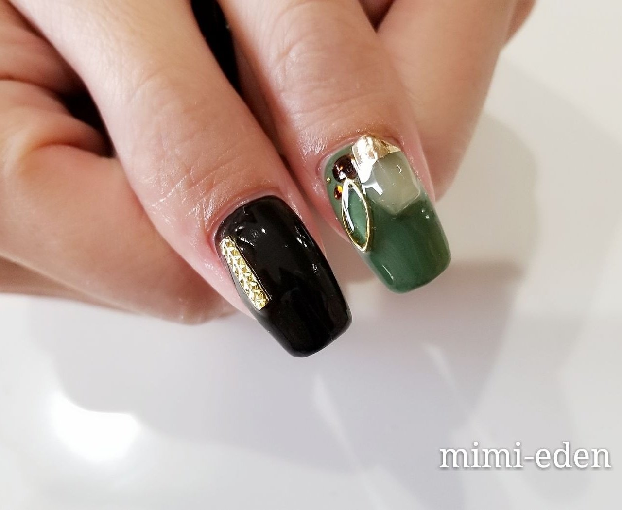 秋 冬 お正月 ライブ ハンド Nail Mimiedenのネイルデザイン No ネイルブック