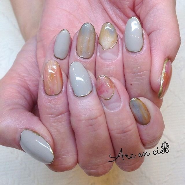 オールシーズン ハンド シンプル ニュアンス ミディアム Arcenciel Nailのネイルデザイン No ネイルブック