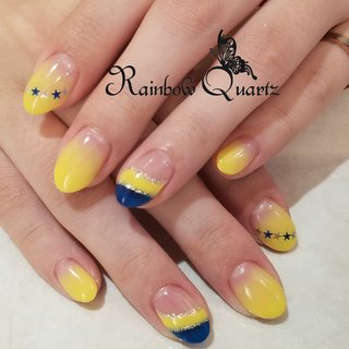  #夏 #七夕 #ライブ #ハンド #変形フレンチ #グラデーション #星 #ショート #イエロー #ブルー #シルバー #ジェルネイル #お客様 #RainbowQuartz #ネイルブック
