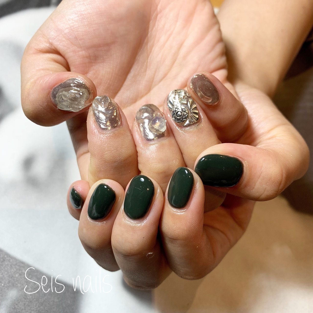 ハンド ショート グリーン シルバー ジェル Seis Nailsのネイルデザイン No ネイルブック